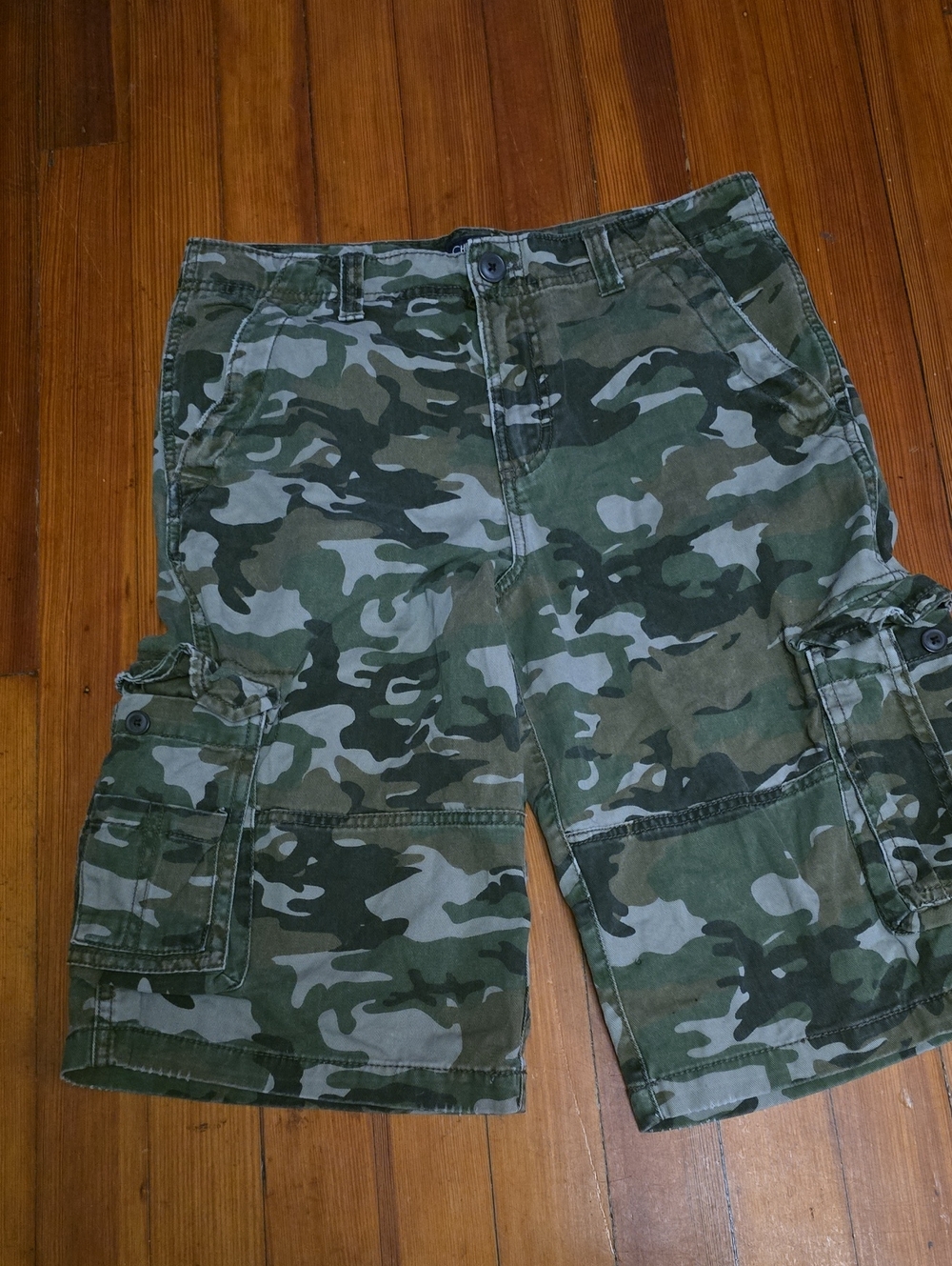 Kid's Camo Cargo Shorts - Green Camouflage